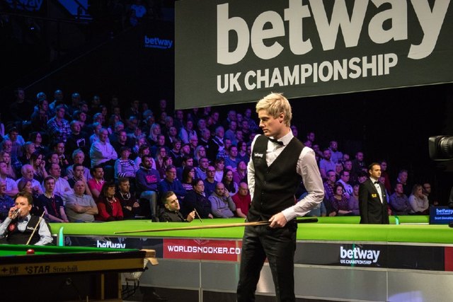 无论是在国 无论是在国